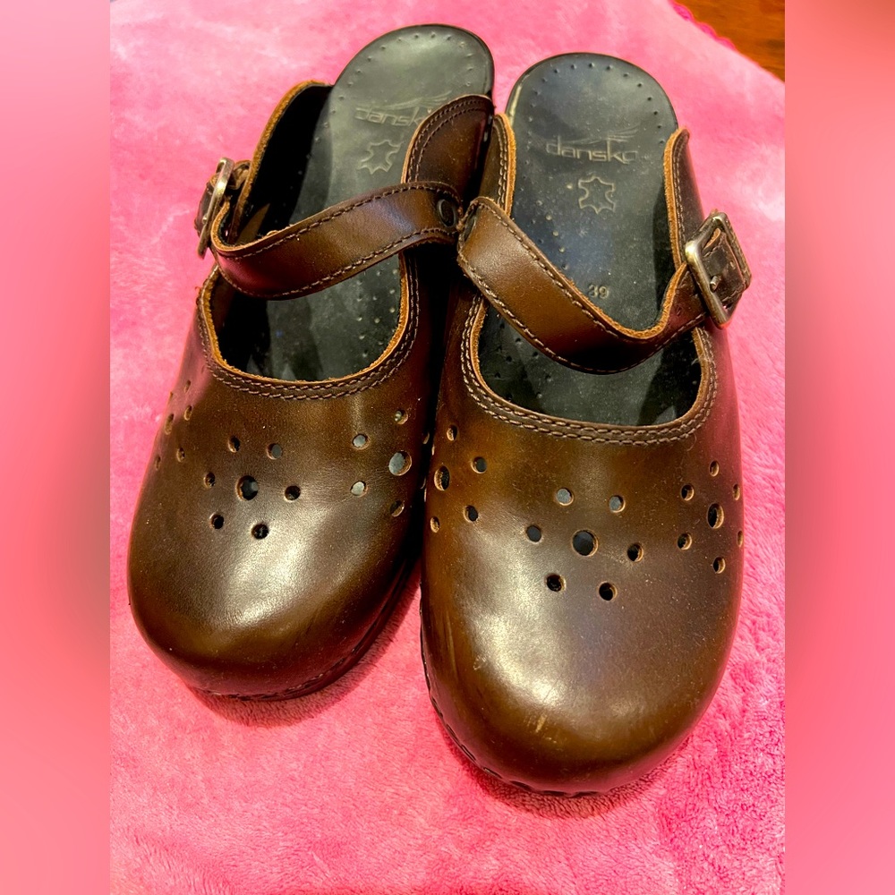 Dansko brown mules size 39 (US 8.5)
